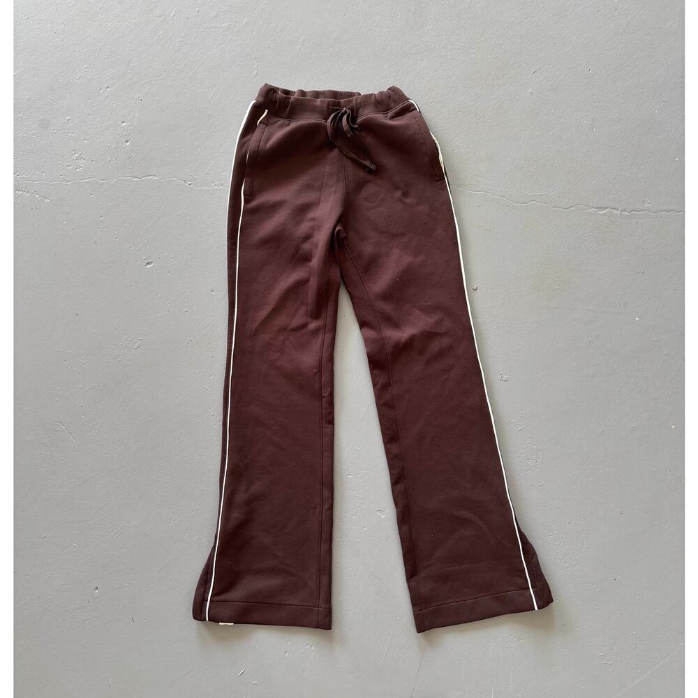 Abercrombie YPB neoKNIT track pants w/ piping — XXS chocolate brown